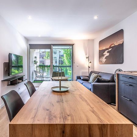 Appartement Moderne Au Coeur D'Annecy - A Deux Pas Du Lac Et De La Vieille Ville Екстериор снимка