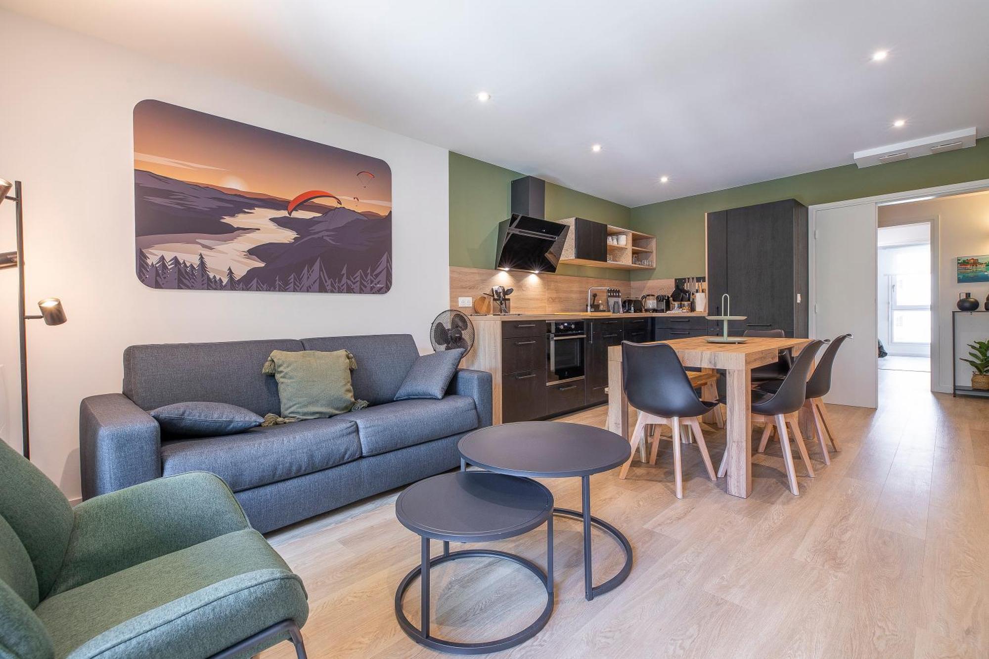 Appartement Moderne Au Coeur D'Annecy - A Deux Pas Du Lac Et De La Vieille Ville Екстериор снимка